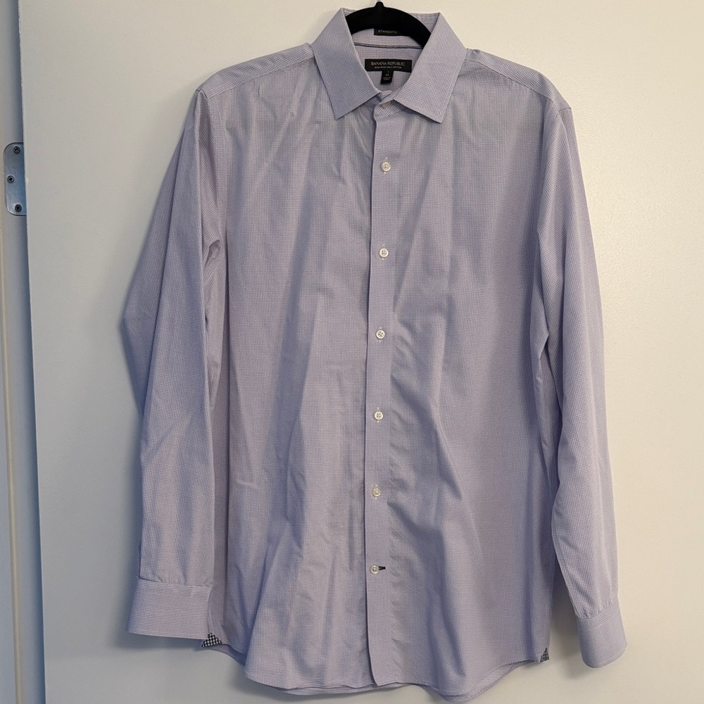 Banana Republic Men's Light Purple Dress Shirt